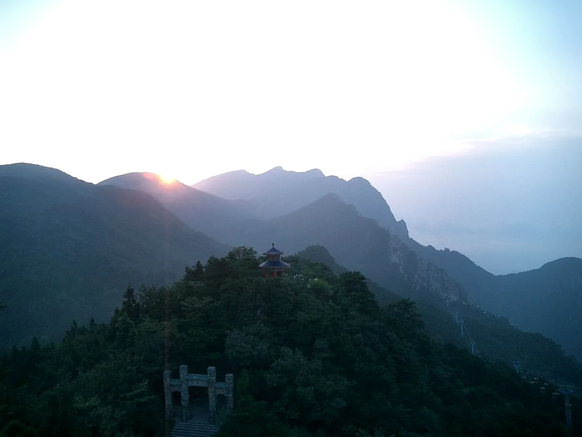 mount-lu